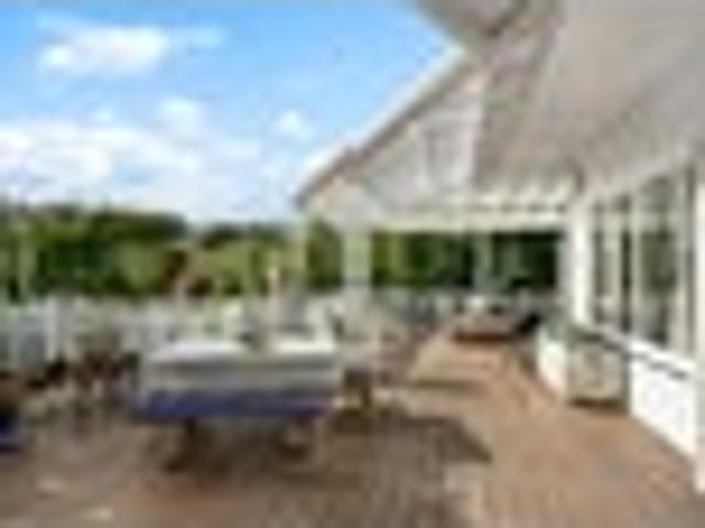 Spacious and gracious family living