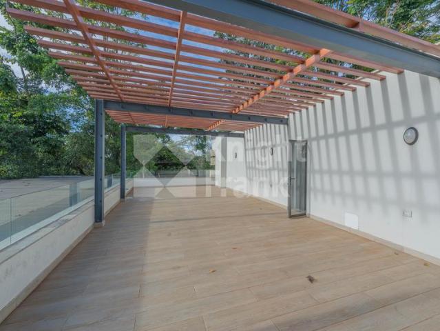 Spacious and light 3 bedroom villa for sale in Lower Kabete