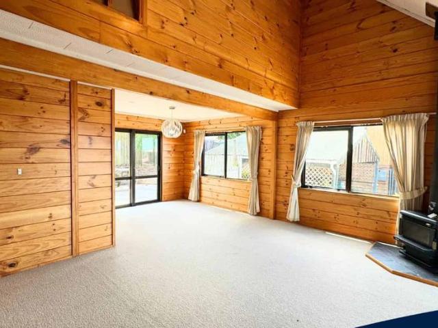Spacious and Secure Home with Stunning Views
