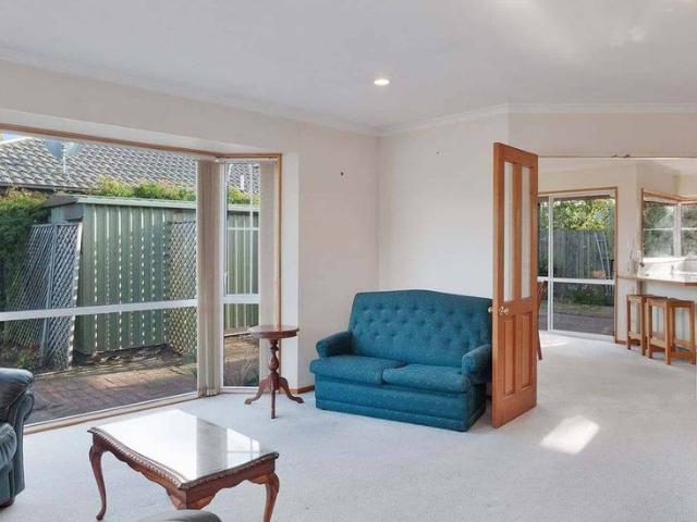 Spacious and Sunny