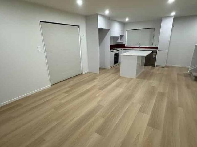 Spacious and Sunny 4 Bedroom Family Home in a Sought After Location