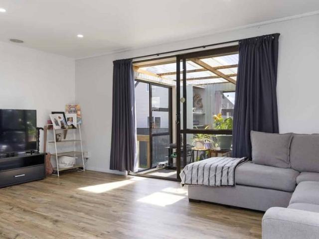Spacious and Renovated Family Home in Prime Location