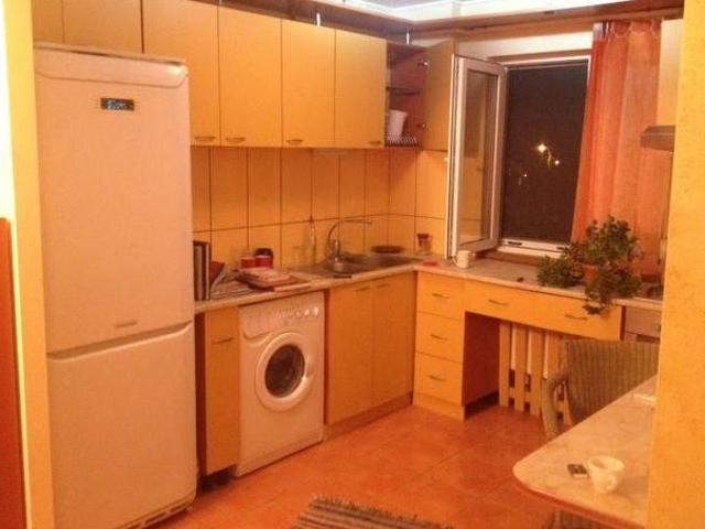 Spacious apartment 4 rooms for rent Iasi Tatarasi