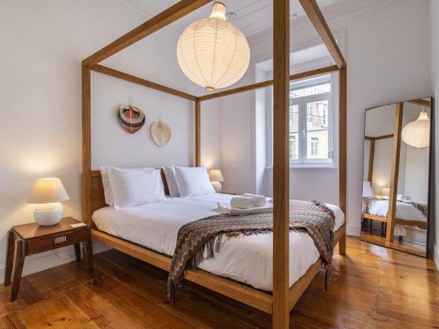 Spacious Apartment in Authentic Lisbon