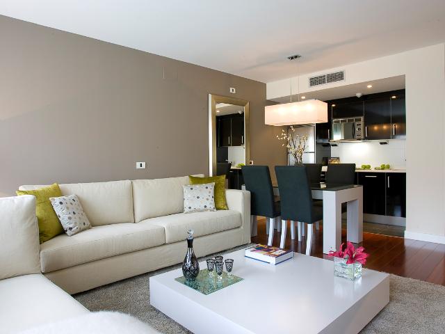 Spacious Apartment with Swimming Pool