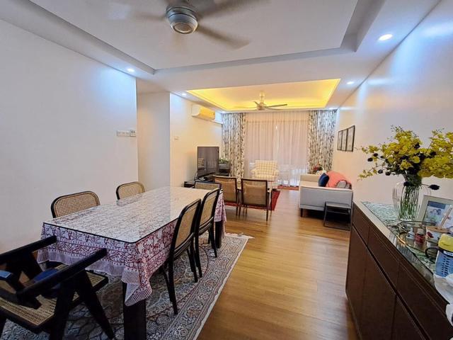 Spacious Balcony Corner UnitLaman Tasik Condo Sri Permaisuri Cheras