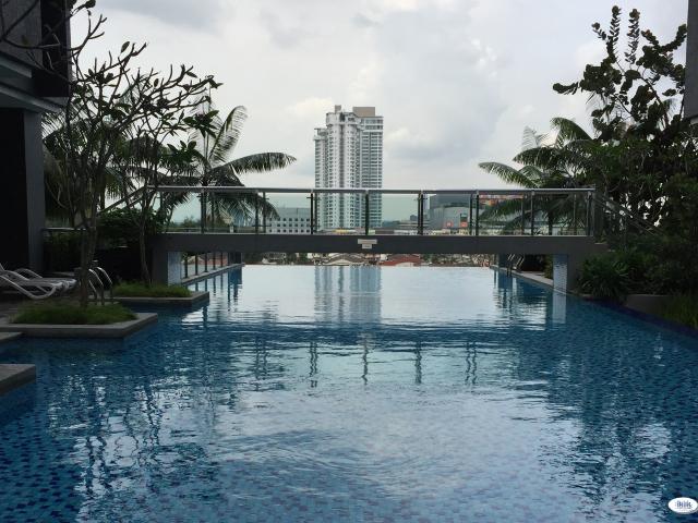 Spacious bedroom with own bathroom at Glomac Damansara, TTDI