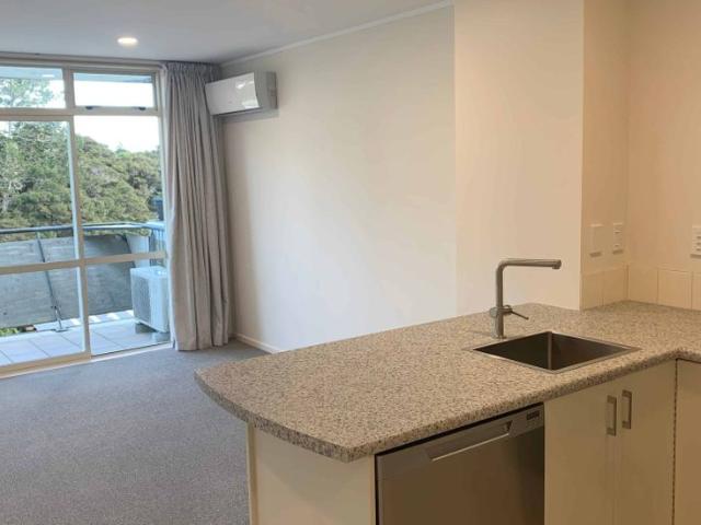 Spacious Birkenhead Apartment Living
