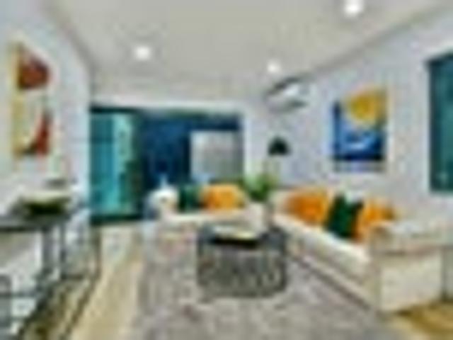 SPACIOUS & BRAND NEW 3 BEDROOMS PLUS STUDY/OFFICE