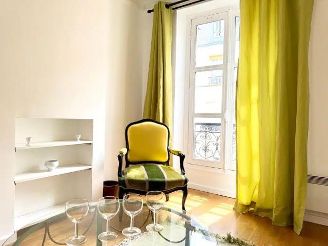 Spacious, bright and practical apartment, Paris Amsterdam Apartments for Rent