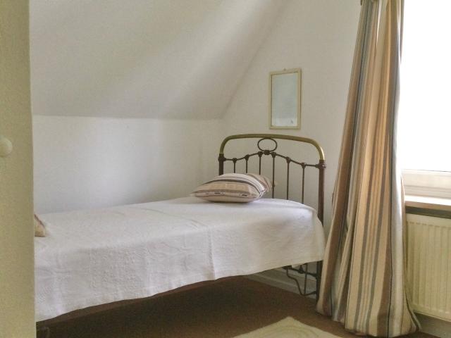 Spacious, bright and well connected 250 m² Art Nouveau villa sleeping three to six