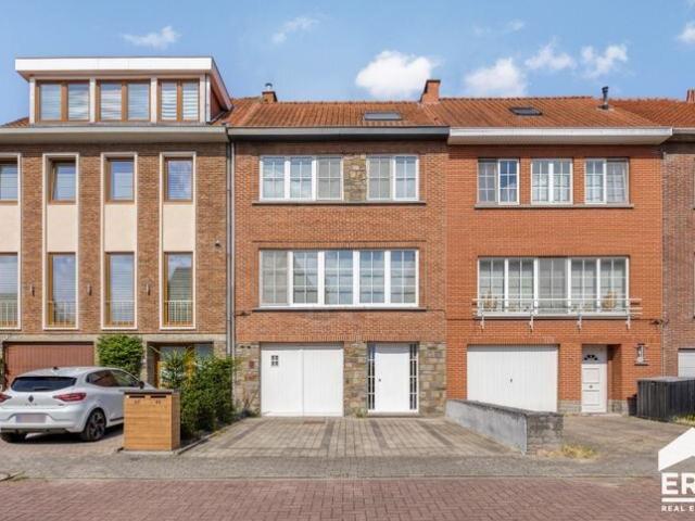 Spacious, bright house with 3 bedrooms!