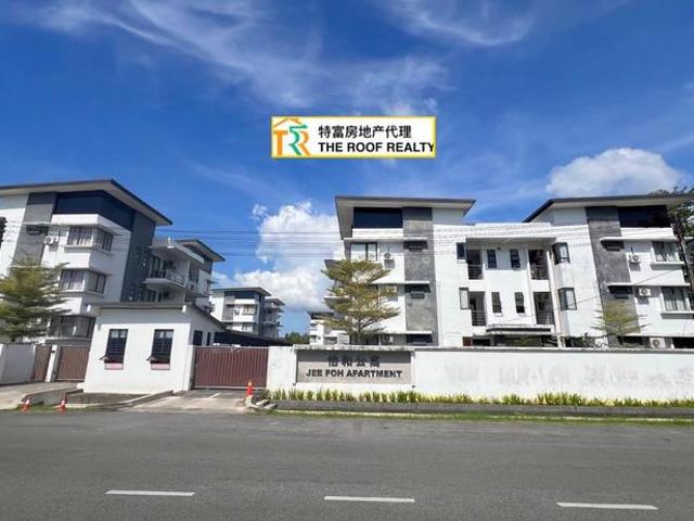 Spacious BuiltUp Area Apartment at Krokop