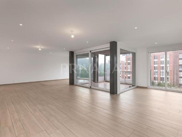 Spacious contemporary flat in a residential neighbourhood in Conches