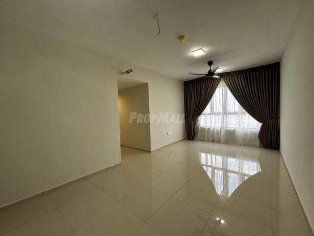 Spacious Condo at Seiring Residence, Seksyen U6, Shah Alam