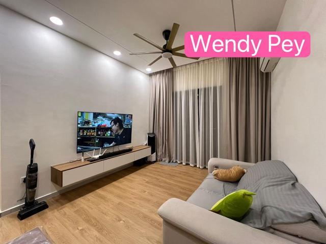 Spacious Corner airy with balcony unit Butterworth condo for sale