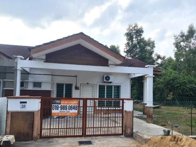 Spacious Corner Lot Single Storey Terrace in DMarina Kuantan
