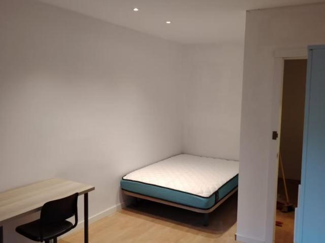 Spacious double bedroom