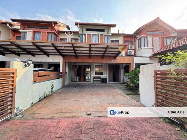 SPACIOUS DOUBLE STOREY SUPERLINK + FREEHOLD & GATED ! Double Storey Superlink at Lagenda 2, Bukit Jelutong, Shah Alam