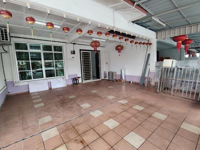 Spacious Double Storey Terrace For Sale At Durian Tunggal
