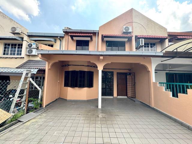 Spacious Double Storey Terrace in USJ 2