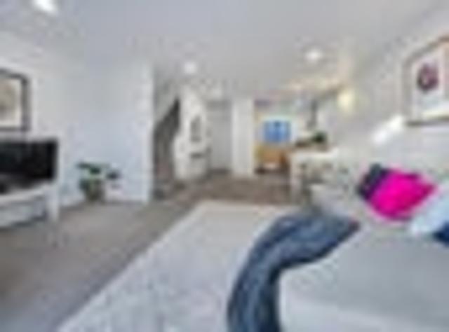 Home + Income Potential in Heart of Auckland City