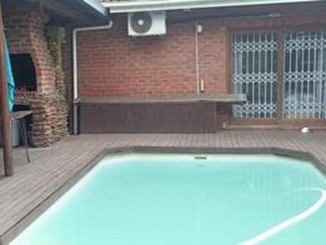spacious entertainer’s dream in the.