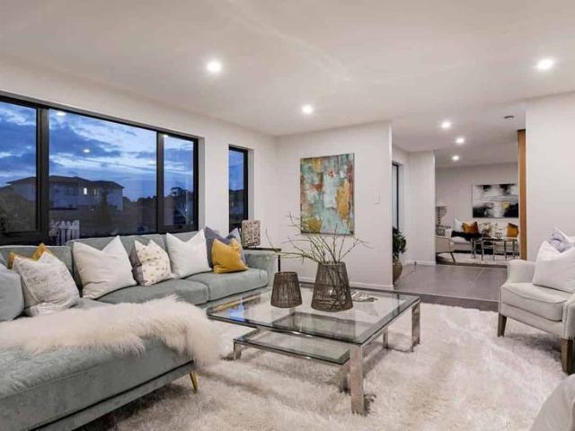 Spacious Executive Family Home in Millwater