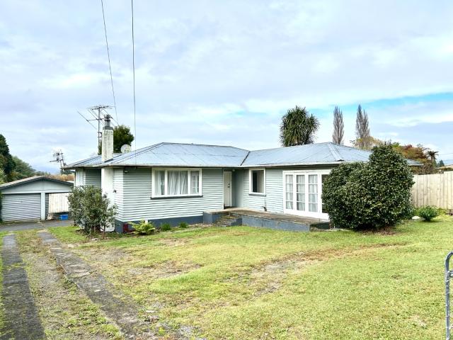 Spacious family home Western Heights