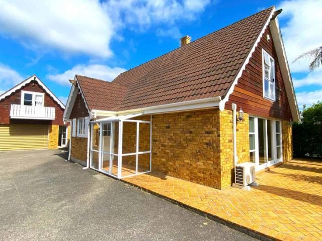 Spacious Family Home with Detached Suite Near.