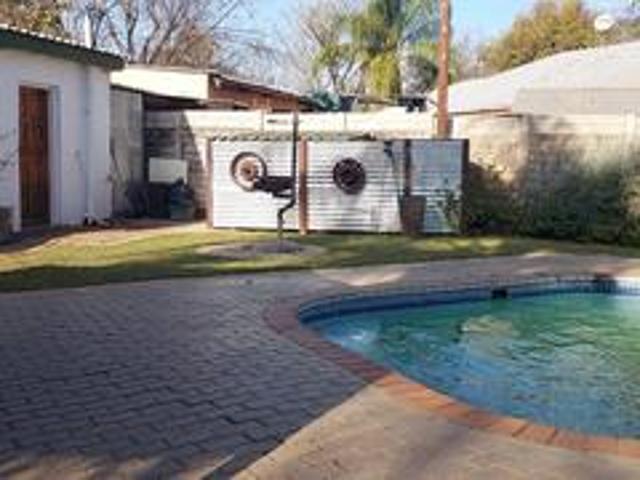 spacious family home with excellent.