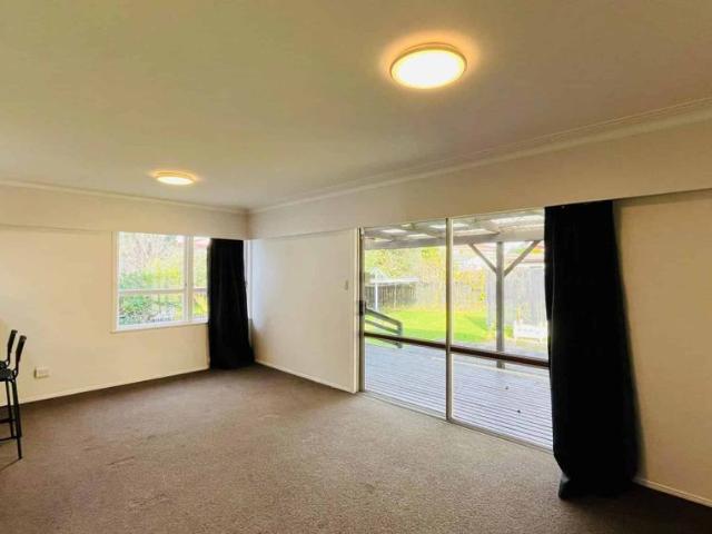 Spacious Family Home with Rumpus Room & Ample.