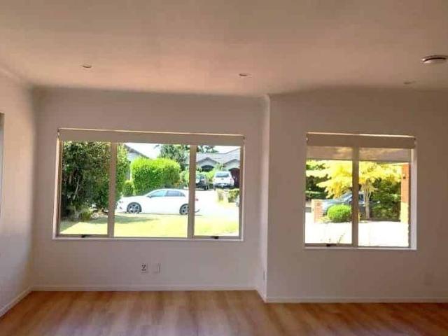 Spacious Family Home with Room for Everyone!