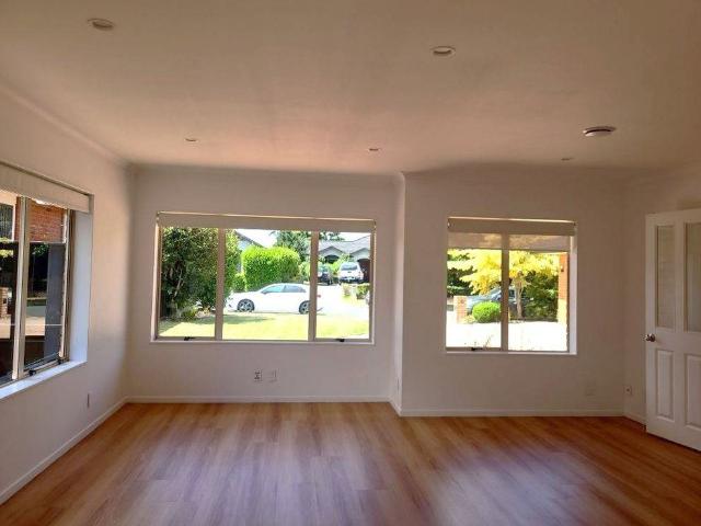 Spacious Family Home with Room for Everyone!