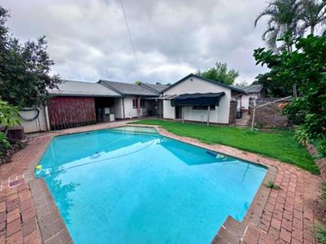spacious family home with 2 bedroom.