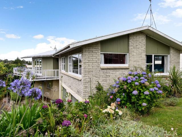 Spacious Family Home, Freshly Updated & Plenty Of Room!
