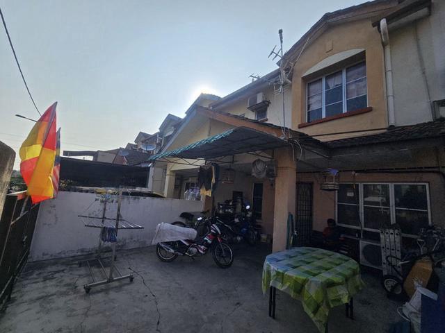 Spacious Family Home Fully Extended Below 400K