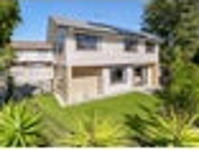 Spacious Family Home in Quiet Glen Eden