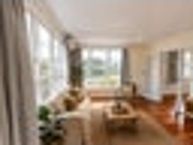 Four bedrooms, Two ensuites, Three bathrooms!
