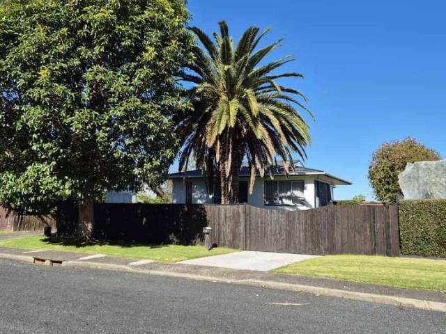 Spacious Family Living in a Fantastic Location