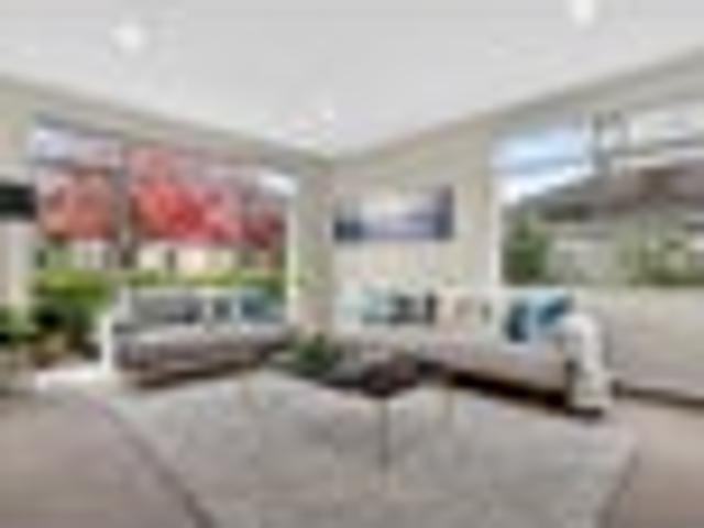 Spacious Family Living in Karaka Lakes