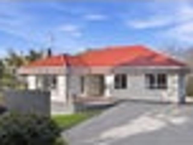 Spacious Family Living in Prime Location