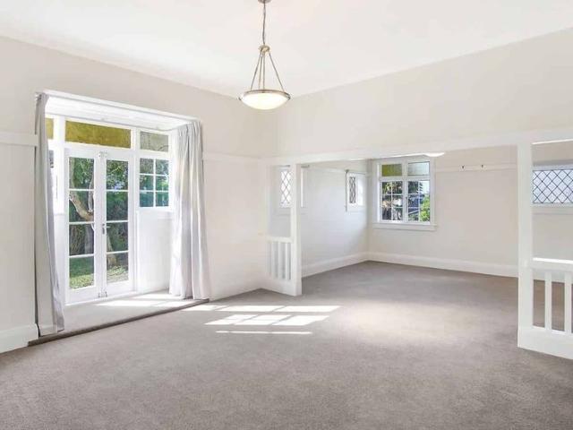 Spacious Family Living in the Heart of Remuera – 37 Omahu Road