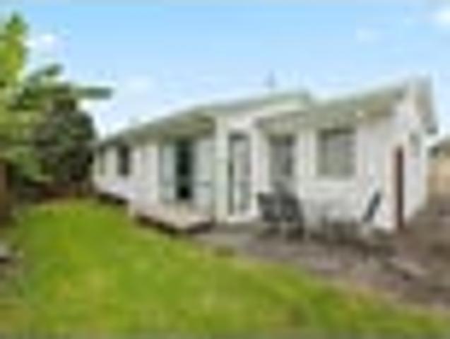 Spacious Family Living with Parkside Perks!