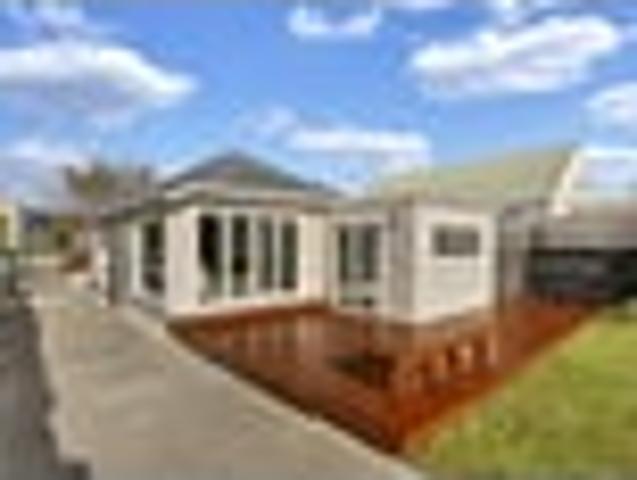 UNDER OFFER! Spacious Family Residence, Immaculate