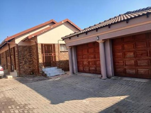 spacious facebrick home for sale