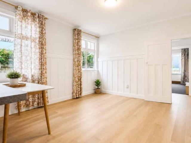 Spacious Four Bedroom Home in Popular St Albans/City Fringe