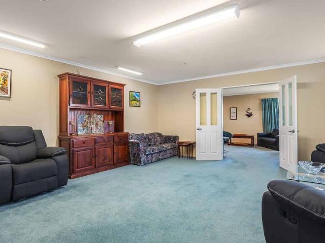 Spacious Four Bedroom Home in Rolleston!