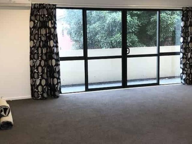 Spacious four bedroom, three storey townhouse!