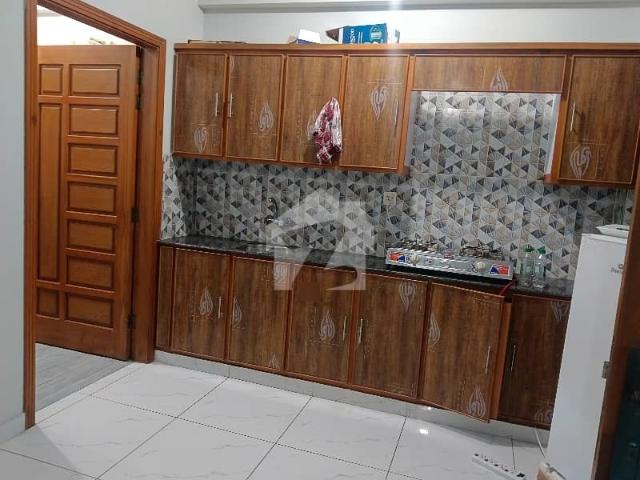 Spacious Flat Is Available For sale In Ideal Location Of Top City 1